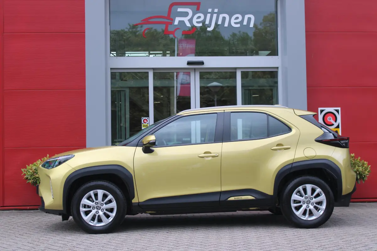 1.5 Hybrid Dynamic | KEYLESS ENTRY / START | VOORSTOELEN VERWARMD | STUUR VERWARMING | HEAD-UP DISPLAY | LED KOPLAMPEN | ADAPTIVE CRUISE CONTROL | LANE ASIST |  ELEKTRISCH BEDIENBARE ACHTERK