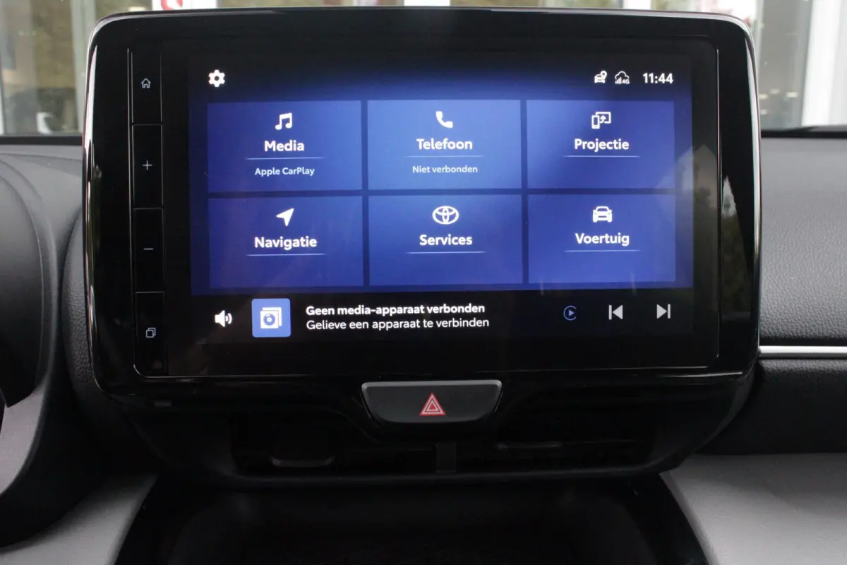 1.5 Hybrid Dynamic | KEYLESS ENTRY / START | VOORSTOELEN VERWARMD | STUUR VERWARMING | HEAD-UP DISPLAY | LED KOPLAMPEN | ADAPTIVE CRUISE CONTROL | LANE ASIST |  ELEKTRISCH BEDIENBARE ACHTERK