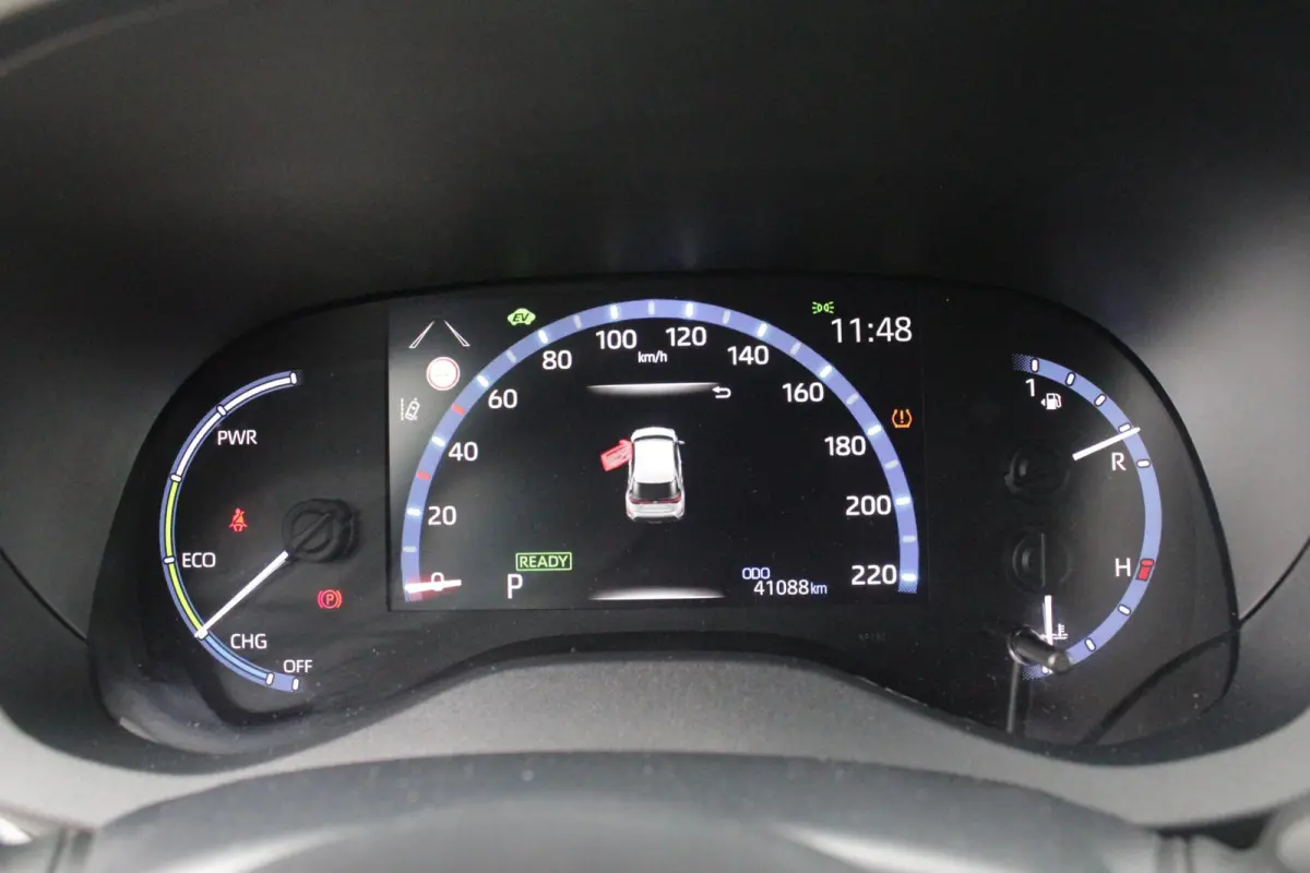 1.5 Hybrid Dynamic | KEYLESS ENTRY / START | VOORSTOELEN VERWARMD | STUUR VERWARMING | HEAD-UP DISPLAY | LED KOPLAMPEN | ADAPTIVE CRUISE CONTROL | LANE ASIST |  ELEKTRISCH BEDIENBARE ACHTERK