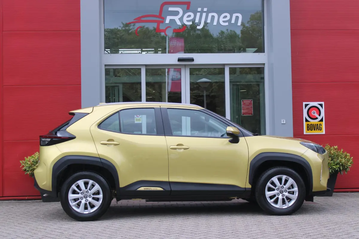 1.5 Hybrid Dynamic | KEYLESS ENTRY / START | VOORSTOELEN VERWARMD | STUUR VERWARMING | HEAD-UP DISPLAY | LED KOPLAMPEN | ADAPTIVE CRUISE CONTROL | LANE ASIST |  ELEKTRISCH BEDIENBARE ACHTERK