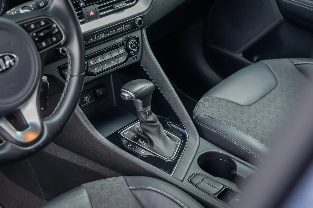 1.6 GDi Hybrid DynamicLine | Camera | Cruise control adaptief | Apple Carplay/Android Auto | Navigatie | Clima | Achteruitrijcamera | Airco (automatisch) | Apple Carplay/Android Auto|telefoo
