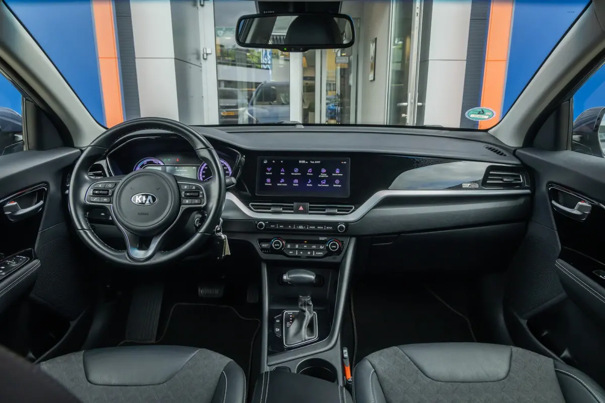 1.6 GDi Hybrid DynamicLine | Camera | Cruise control adaptief | Apple Carplay/Android Auto | Navigatie | Clima | Achteruitrijcamera | Airco (automatisch) | Apple Carplay/Android Auto|telefoo