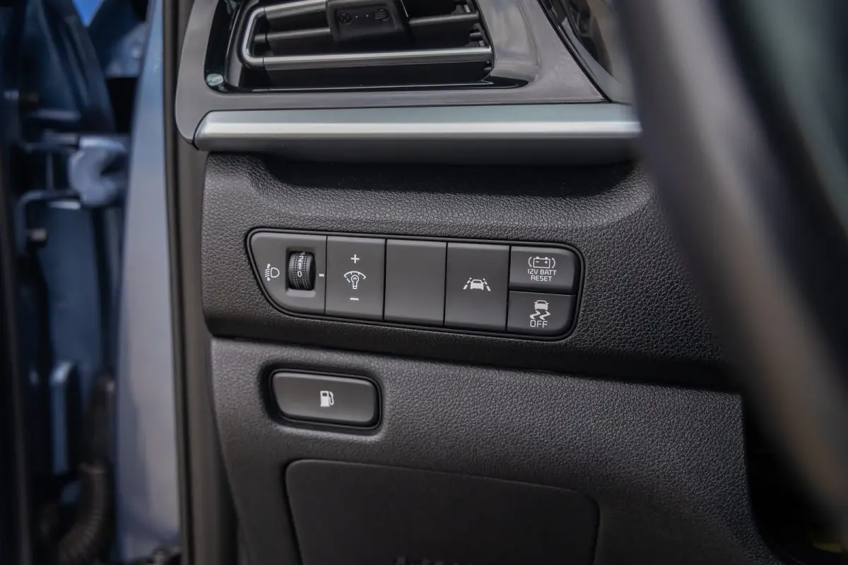 1.6 GDi Hybrid DynamicLine | Camera | Cruise control adaptief | Apple Carplay/Android Auto | Navigatie | Clima | Achteruitrijcamera | Airco (automatisch) | Apple Carplay/Android Auto|telefoo