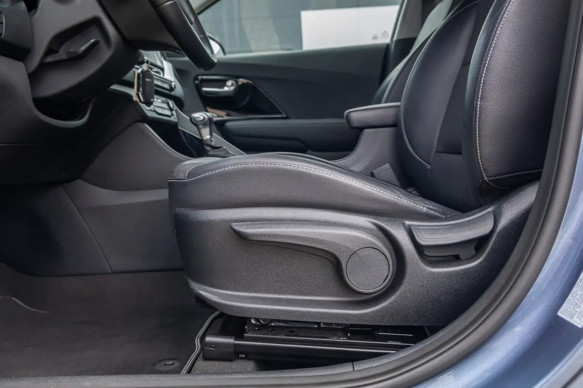 1.6 GDi Hybrid DynamicLine | Camera | Cruise control adaptief | Apple Carplay/Android Auto | Navigatie | Clima | Achteruitrijcamera | Airco (automatisch) | Apple Carplay/Android Auto|telefoo