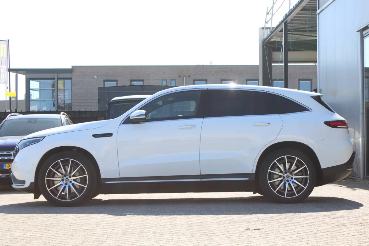 400 4MATIC 80kWh (SOH 96,71%) Business Solution AMG LINE 20''