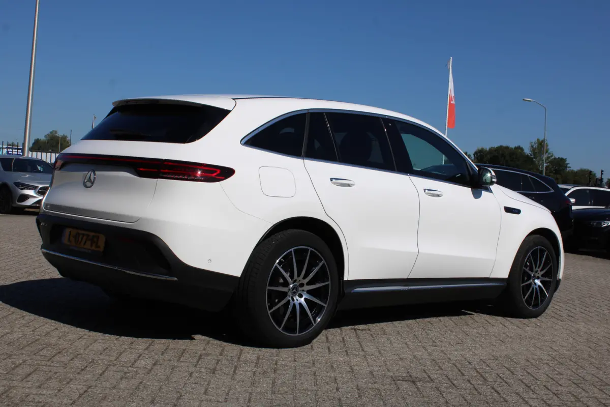 400 4MATIC 80kWh (SOH 96,71%) Business Solution AMG LINE 20''