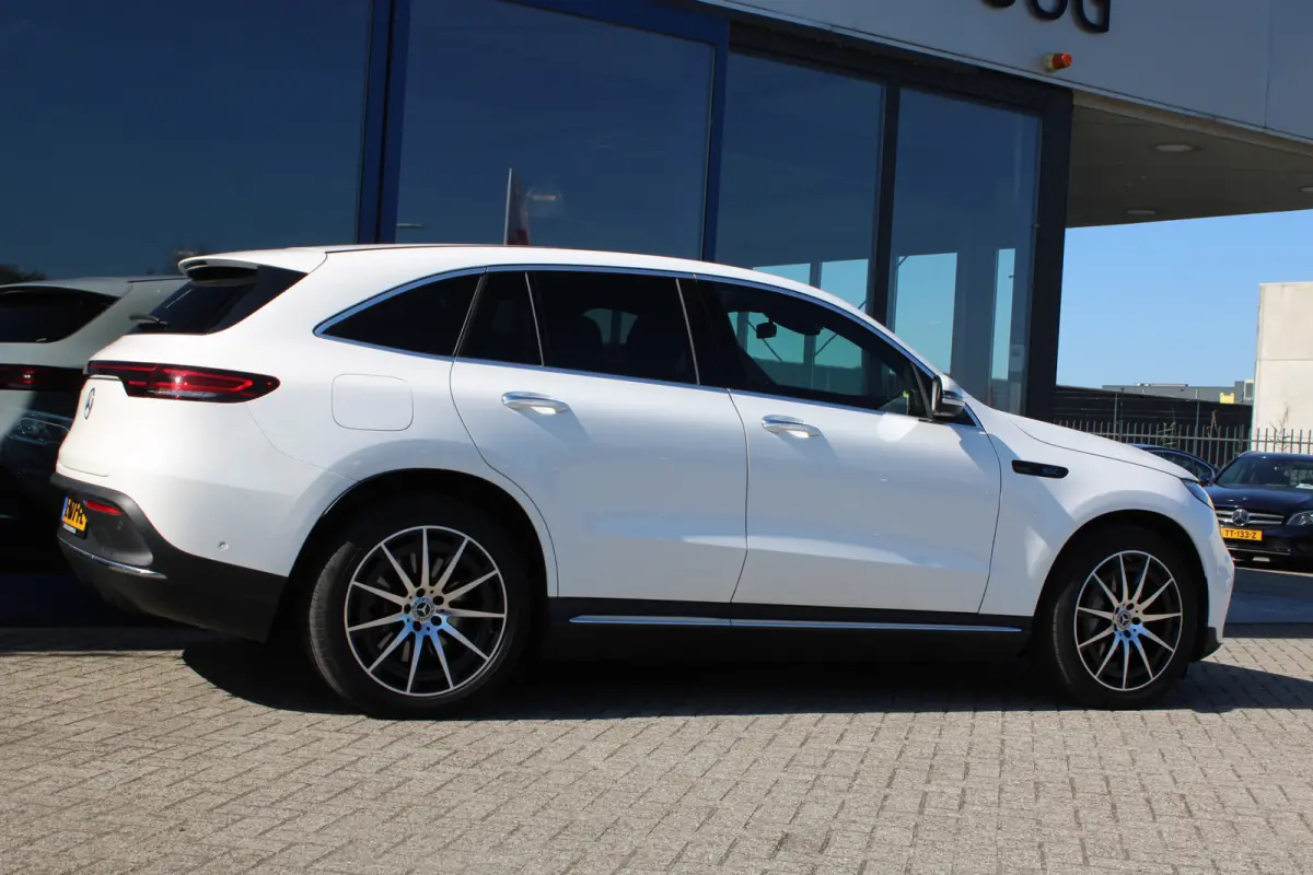 400 4MATIC 80kWh (SOH 96,71%) Business Solution AMG LINE 20''