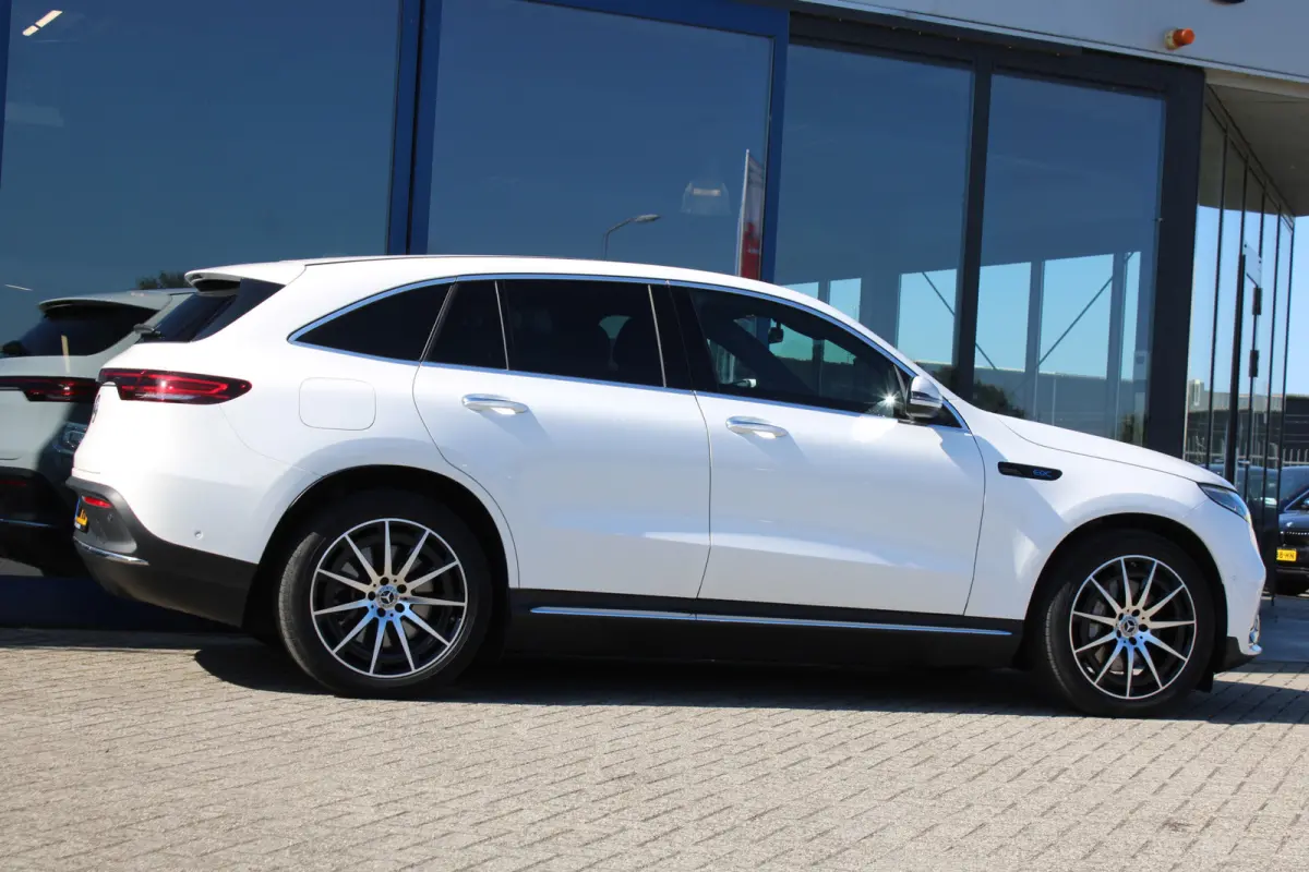 400 4MATIC 80kWh (SOH 96,71%) Business Solution AMG LINE 20''