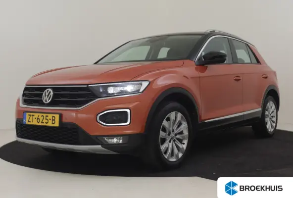 1.5 TSI Sport 150PK DSG/AUTO | 1e  Eigenaar  | Trekhaak afneembaar | Achteruitrijcamera | Apple carplay Android auto | PArkeersensoren V/A | climate control | DAB | LED | 17"LMV