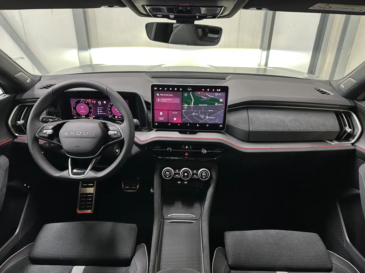 1.5 TSI PHEV Sportline | Pano | Comfort- Winter pakket | Canton |