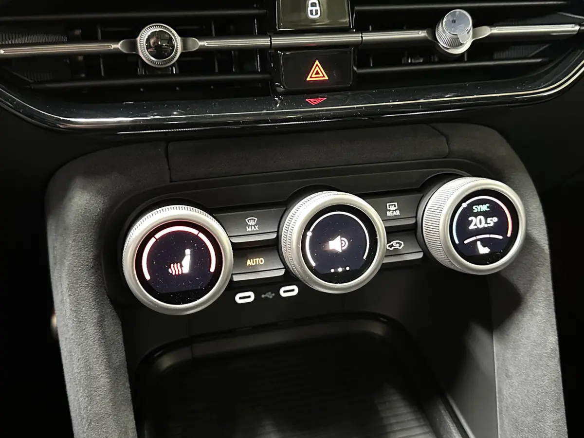 1.5 TSI PHEV Sportline | Pano | Comfort- Winter pakket | Canton |