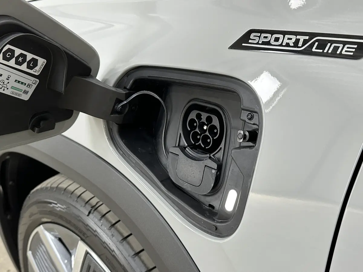 1.5 TSI PHEV Sportline | Pano | Comfort- Winter pakket | Canton |