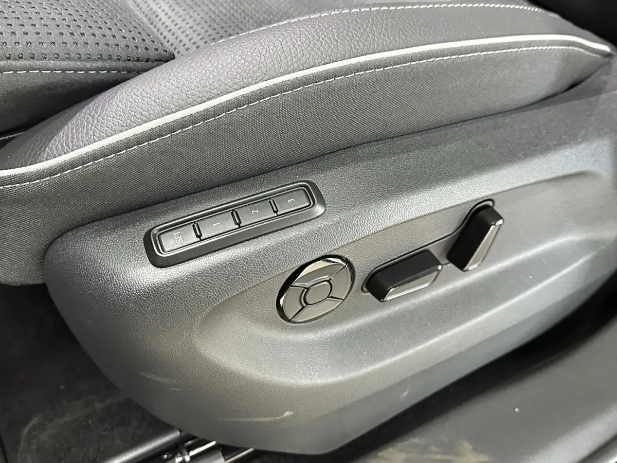 1.5 TSI PHEV Sportline | Pano | Comfort- Winter pakket | Canton |