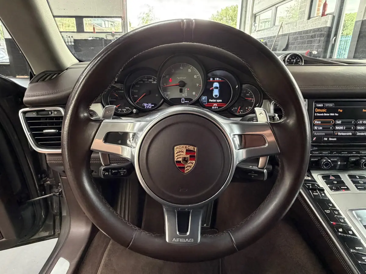 3.0 S Hybrid | Sportchrono | Sport & Design | Vol opties | Softclose | Stoelkoeling 4x