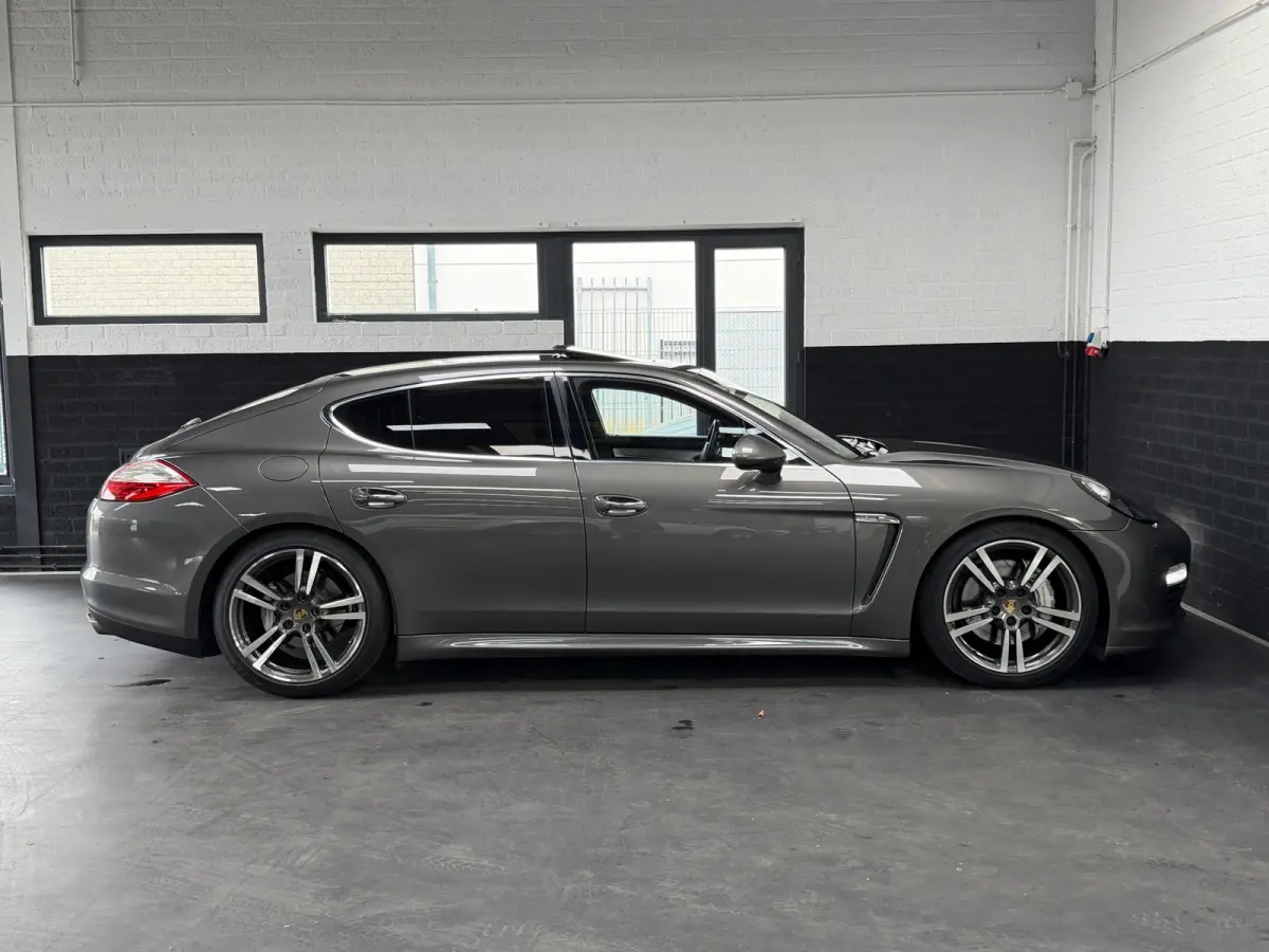 3.0 S Hybrid | Sportchrono | Sport & Design | Vol opties | Softclose | Stoelkoeling 4x