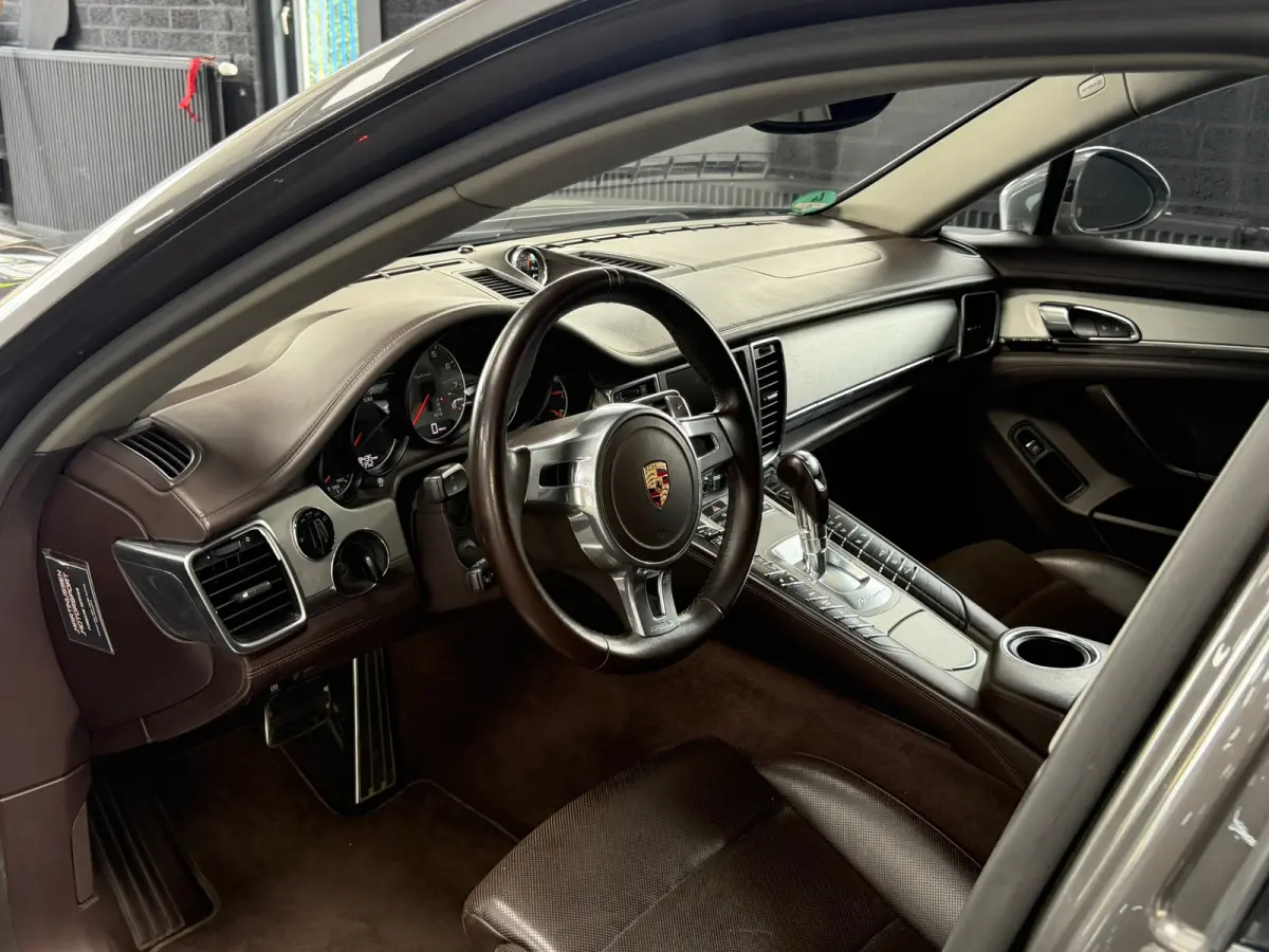3.0 S Hybrid | Sportchrono | Sport & Design | Vol opties | Softclose | Stoelkoeling 4x