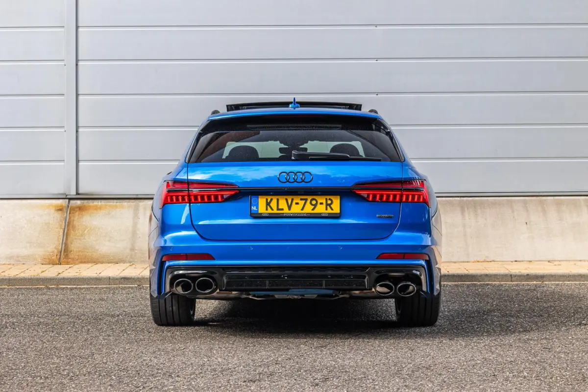 55 TFSIe 367pk PHEV Quattro Pro Line S Competition | Panoramadak | Exclusive Kleur | Stuurverwarming | Trekhaak | Adaptief Onderstel | Keyless