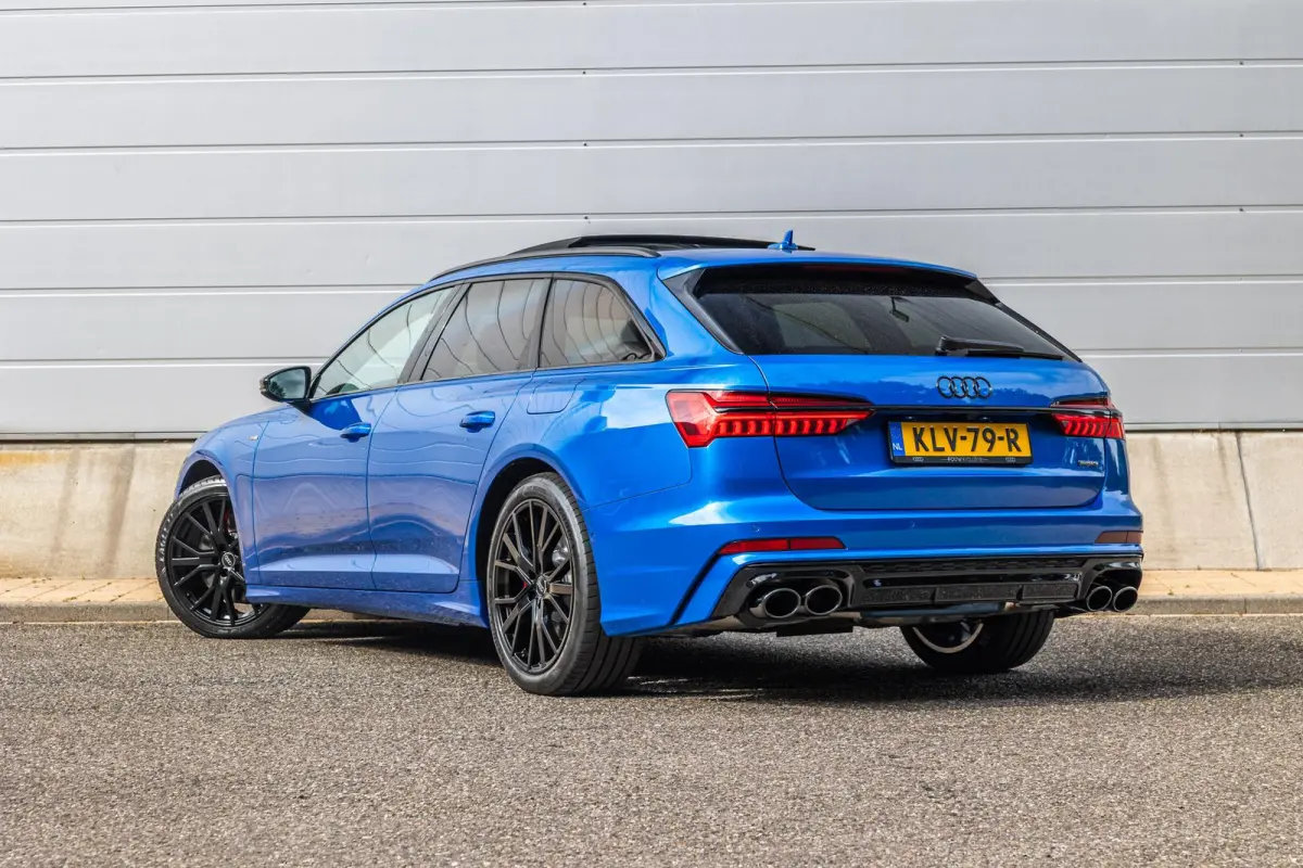 55 TFSIe 367pk PHEV Quattro Pro Line S Competition | Panoramadak | Exclusive Kleur | Stuurverwarming | Trekhaak | Adaptief Onderstel | Keyless