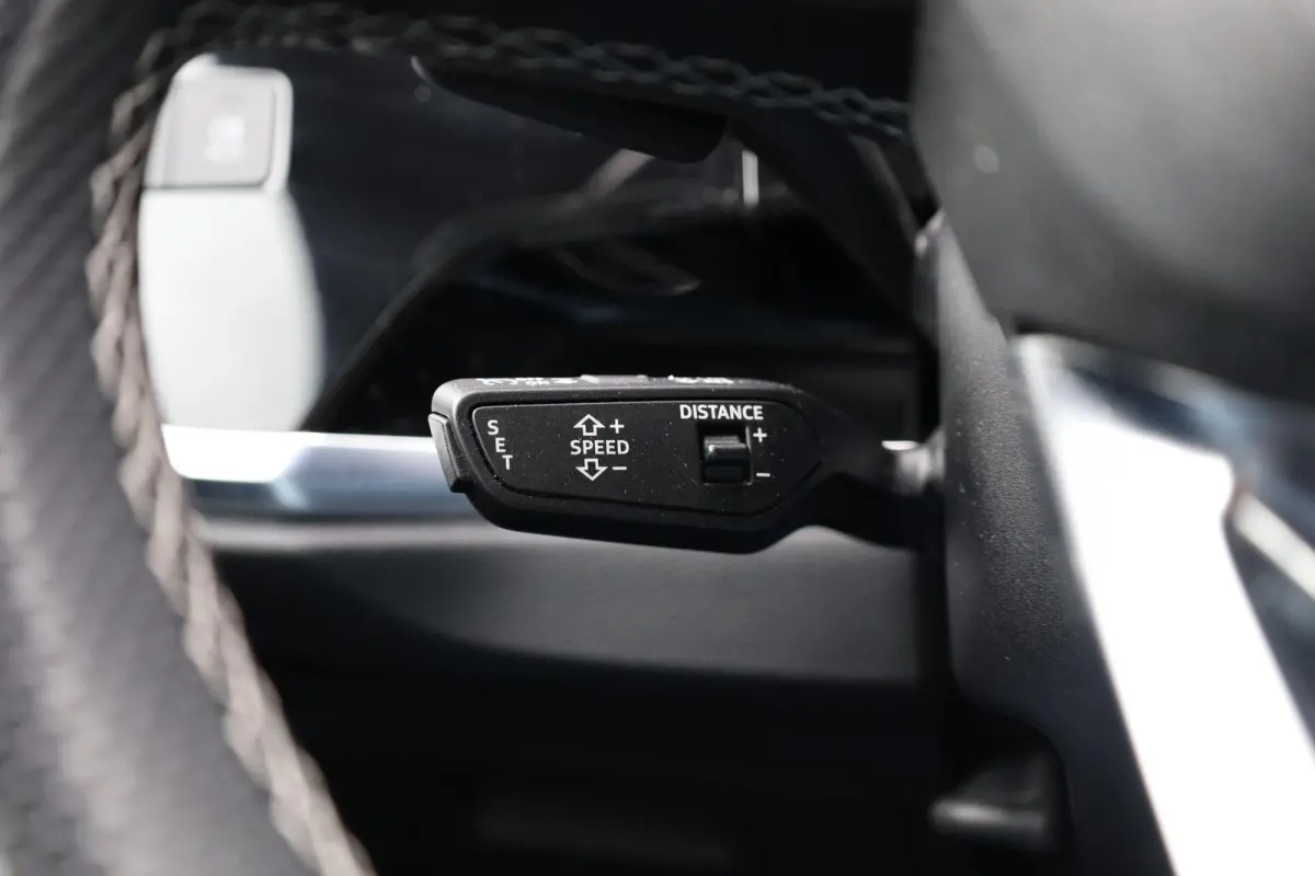 45 TFSI e S edition |Gevlakt stuur |Sfeerverlichting |Camera |Keyless |ACC