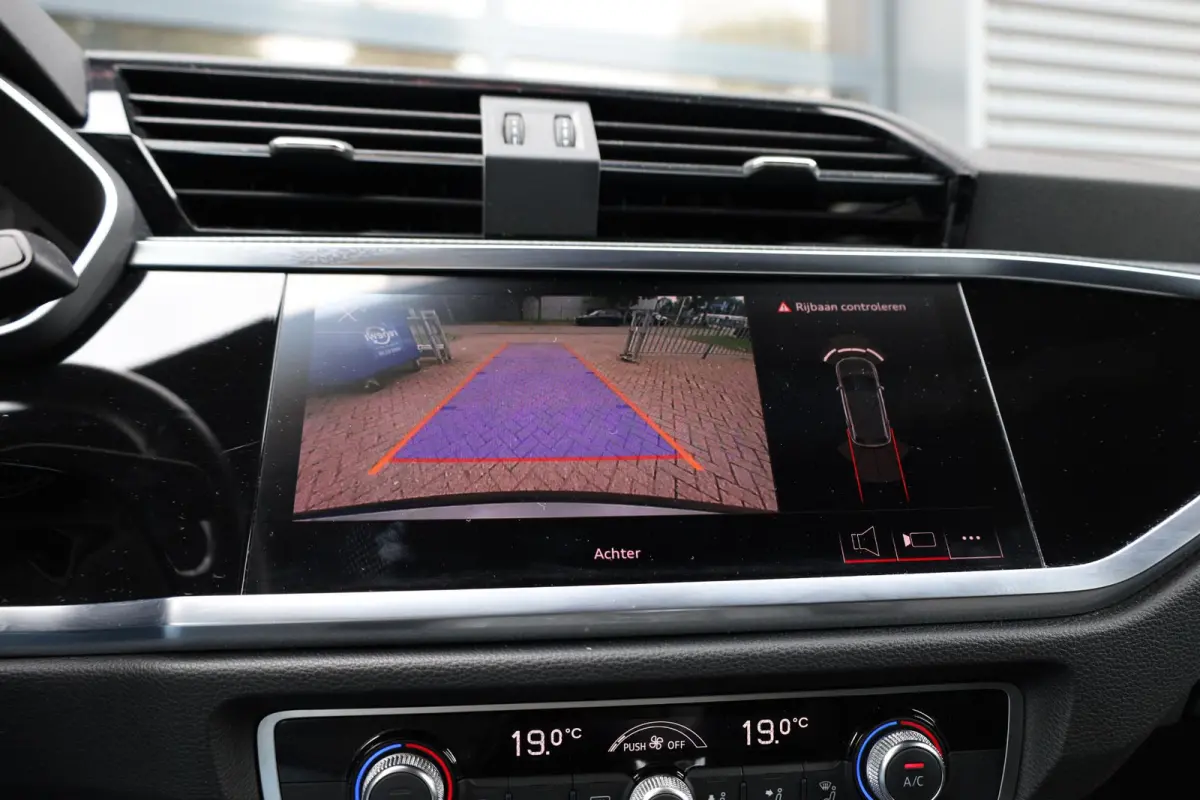 45 TFSI e S edition |Gevlakt stuur |Sfeerverlichting |Camera |Keyless |ACC