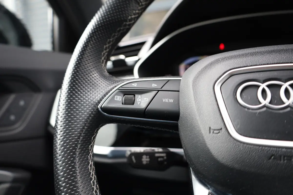 45 TFSI e S edition |Gevlakt stuur |Sfeerverlichting |Camera |Keyless |ACC
