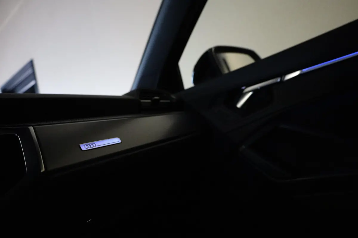 45 TFSI e S edition |Gevlakt stuur |Sfeerverlichting |Camera |Keyless |ACC