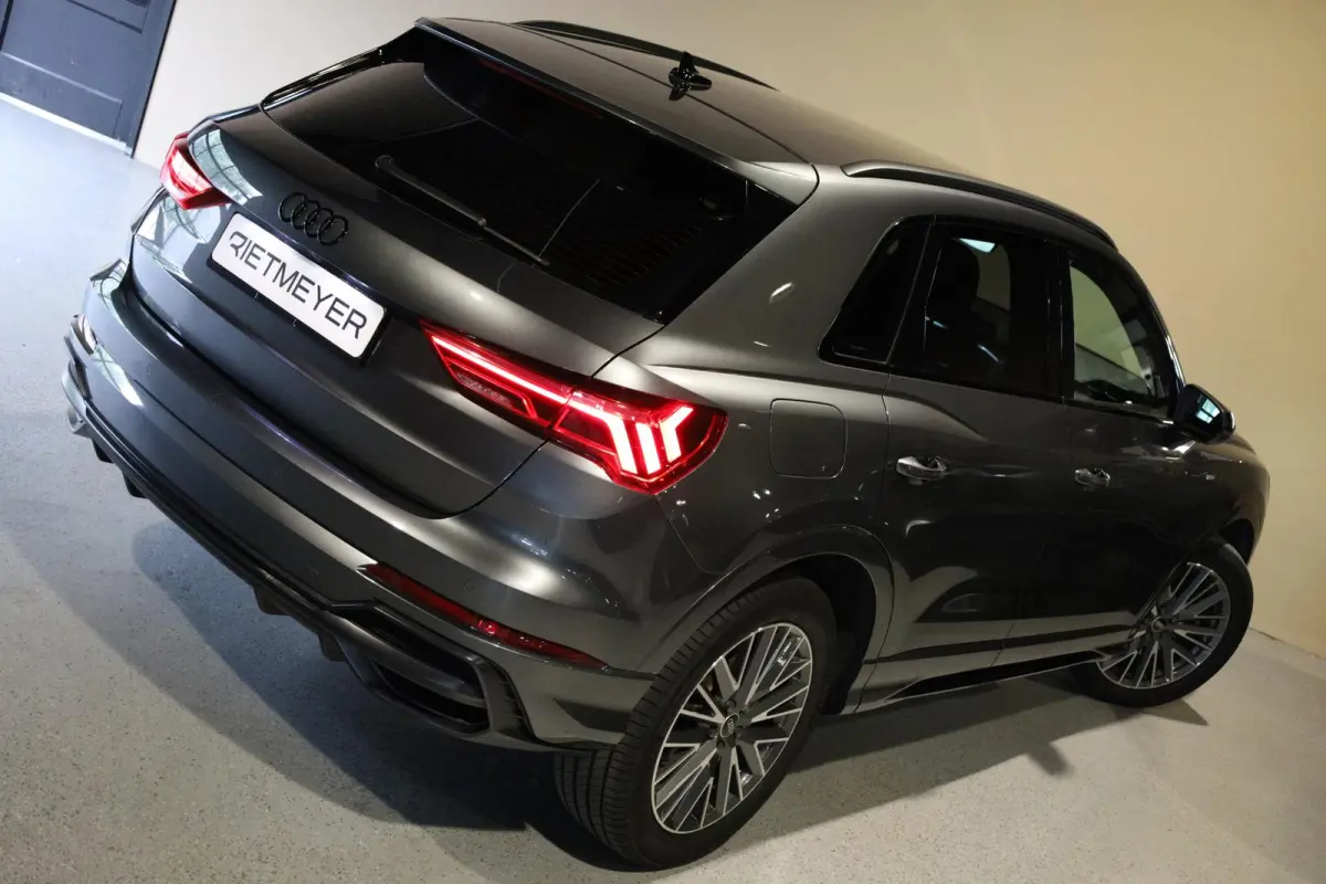 45 TFSI e S edition |Gevlakt stuur |Sfeerverlichting |Camera |Keyless |ACC