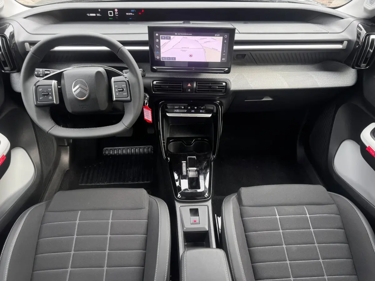 Max 113pk 44 kWh | Camera | Navigatie | Climate control | Draadloze Carplay / Android Auto |