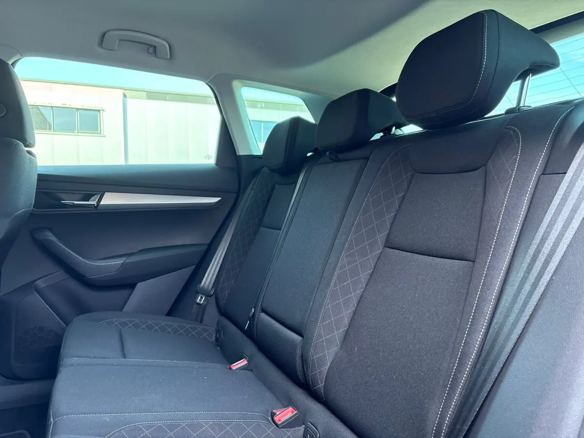 1.5 TSI 150 pk ACT Business Edition 7-DSG | Trekhaak | Cruise control adaptief | Navigatie |