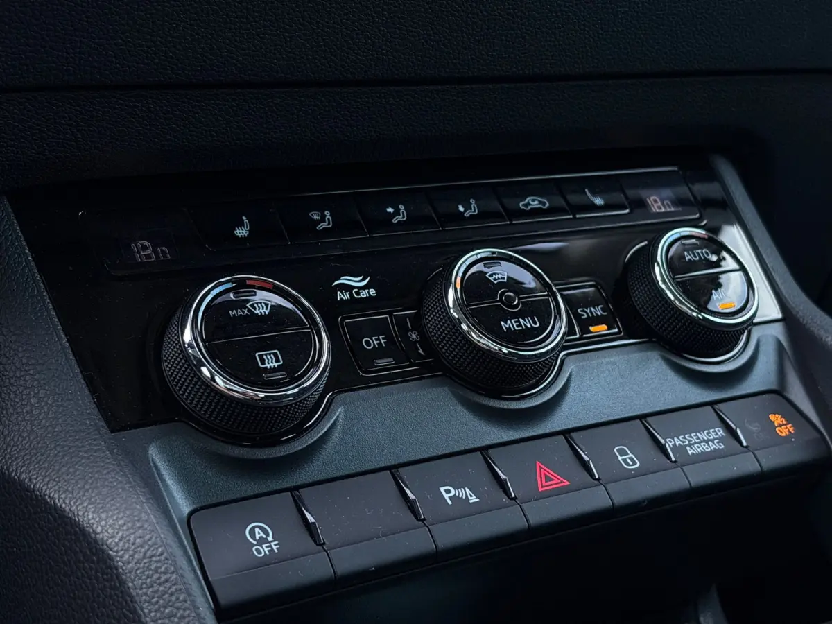 1.5 TSI 150 pk ACT Business Edition 7-DSG | Trekhaak | Cruise control adaptief | Navigatie |