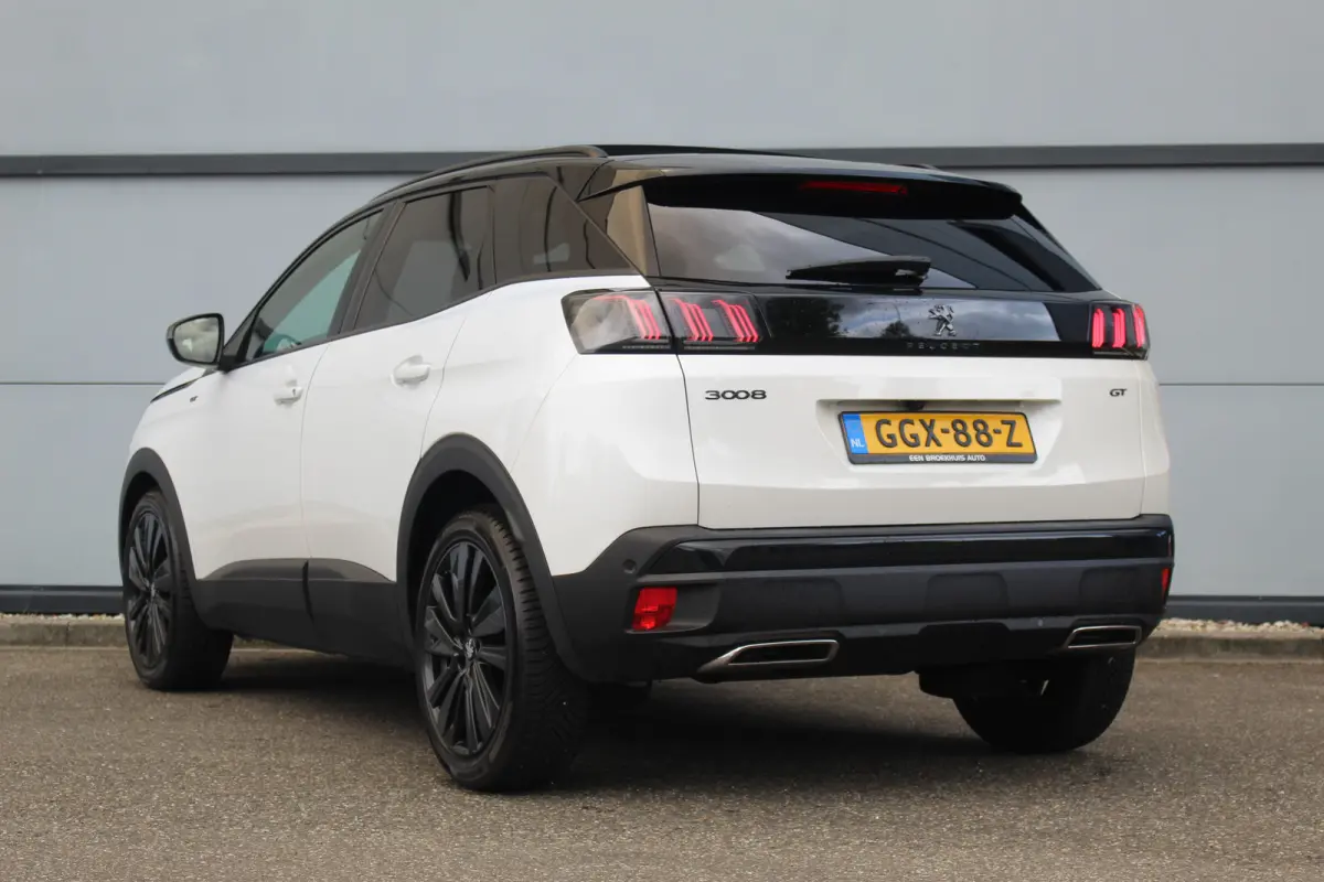 1.2 GT | Pano | Stoelverw. | Adaptive | Camera | Pdc | Keyless | Drive Assist | | Pano | Stoelverw. | Adaptive | Camera | Pdc | Keyless | Drive Assist |
