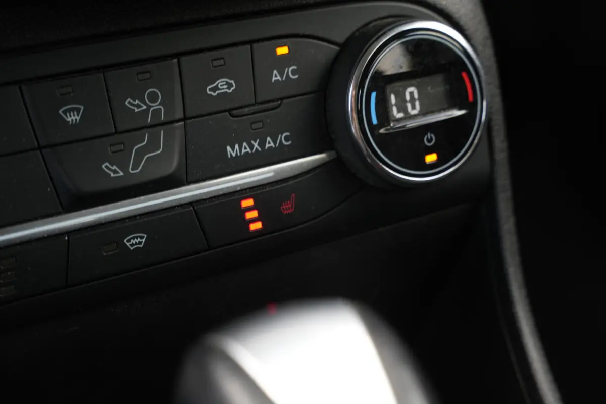 1.0 EcoBoost Active Automaat! Stoelverw. DAB+ Lane Assist Clima Cruise