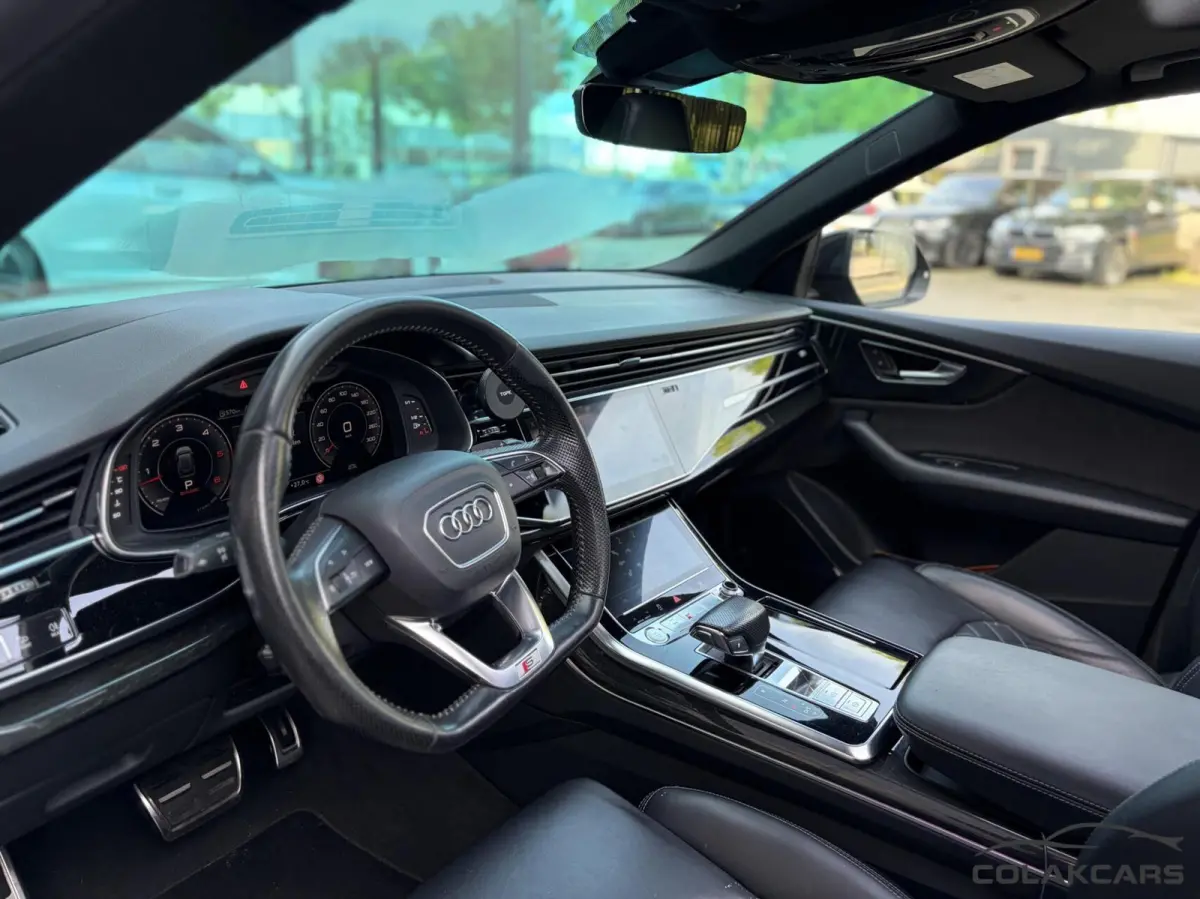 50 TDI quattro S-Line Pano|SQ8| Dealer Ondh|