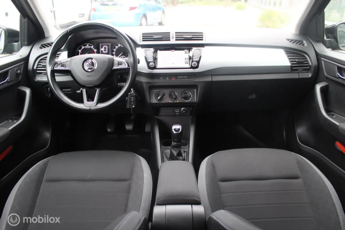 1.0 TSI Ambition | 1e Eigenaar | NL Auto | Airco | Cruise control |Apple Carplay/Android Auto | Navigatie.
