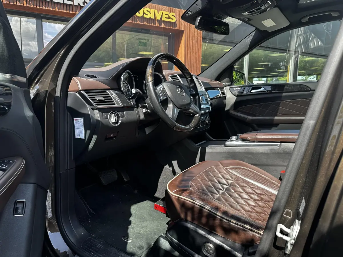 350 Edition 1 AMG Panoramadak Designo Leer Multimedia Stoelvent.
