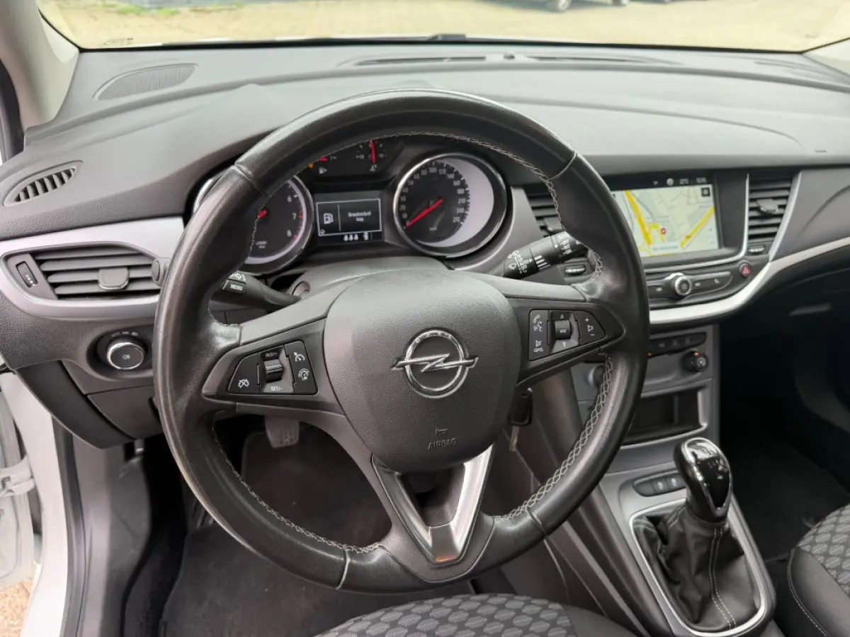 1.2 TURBO EDITION AIRCO NAVI PDC