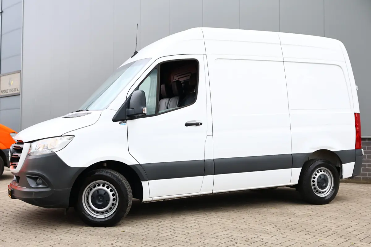 315 1.9 CDI L1H2 AVM AUTOMAAT AIRCO KEYLESS START CRUISE BT EX BTW!