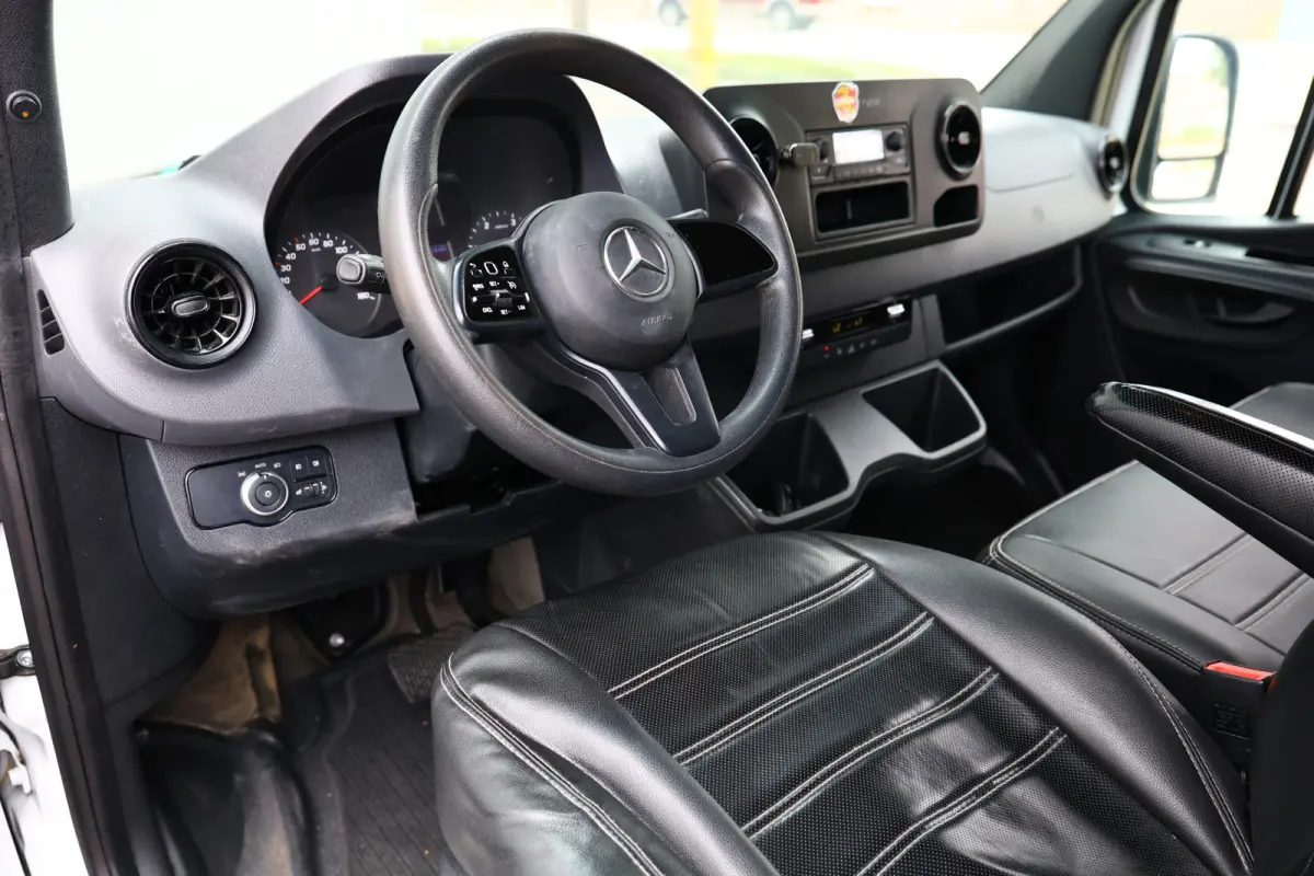 315 1.9 CDI L1H2 AVM AUTOMAAT AIRCO KEYLESS START CRUISE BT EX BTW!