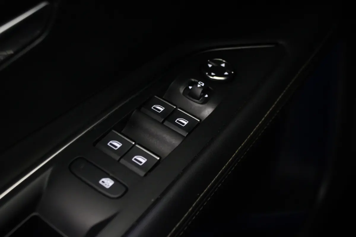 1.6 HYbrid 225 GT |Massage|Stoelverw.|Camera|