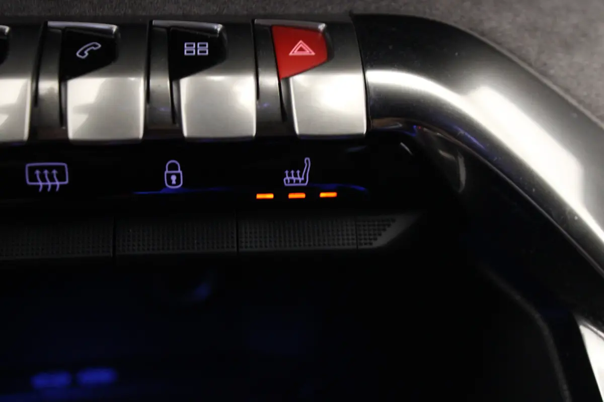 1.6 HYbrid 225 GT |Massage|Stoelverw.|Camera|