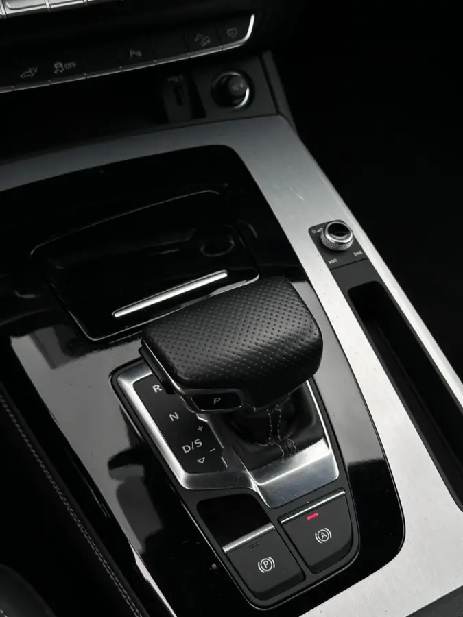 55 TFSI e S-Line Led, Leer, Camera, Massage, Trekhaak, LM..
