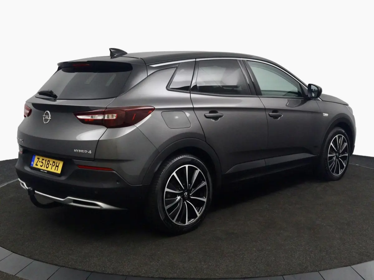 1.6 Turbo Hybrid4 Innovation antraciet