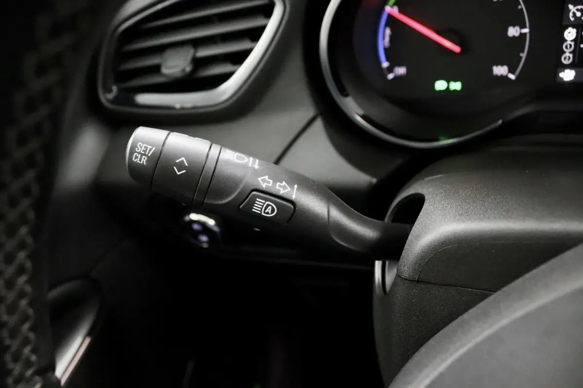1.6 Turbo Hybrid4 Innovation antraciet
