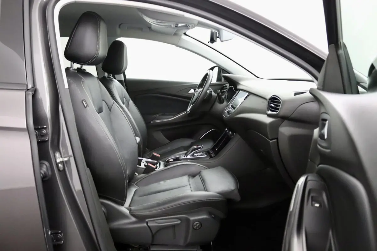 1.6 Turbo Hybrid4 Innovation antraciet