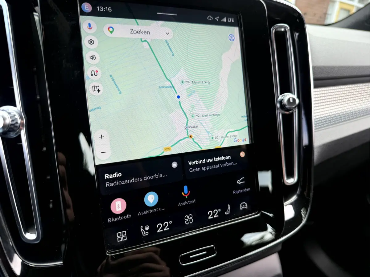 P8 AWD R-Design SOH 92.6%, Trekhaak, Stoel/Stuurverwarming, Camera