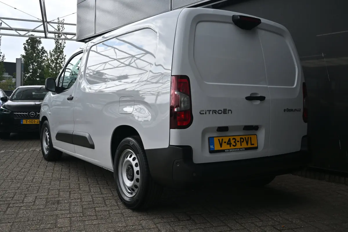 136 L2 50 kWh DEMO-DEAL! Tot 8 Jaar Garantie! | Navigatie | Achteruitrijcamera | Dodehoek-Detectie | Digitale Binnenspiegel | Betimmering | !!