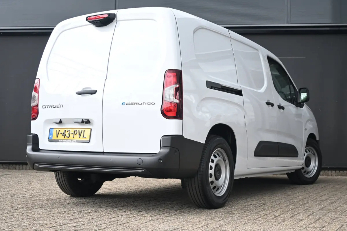 136 L2 50 kWh DEMO-DEAL! Tot 8 Jaar Garantie! | Navigatie | Achteruitrijcamera | Dodehoek-Detectie | Digitale Binnenspiegel | Betimmering | !!