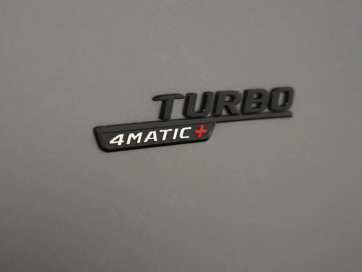 AMG 45 S 4MATIC+ Premium Plus / Panoramadak/ Aero/ 19 inch/ Perf. Stoelen/ NL Auto