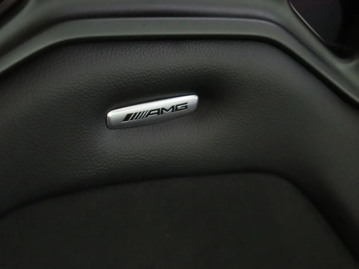 AMG 45 S 4MATIC+ Premium Plus / Panoramadak/ Aero/ 19 inch/ Perf. Stoelen/ NL Auto