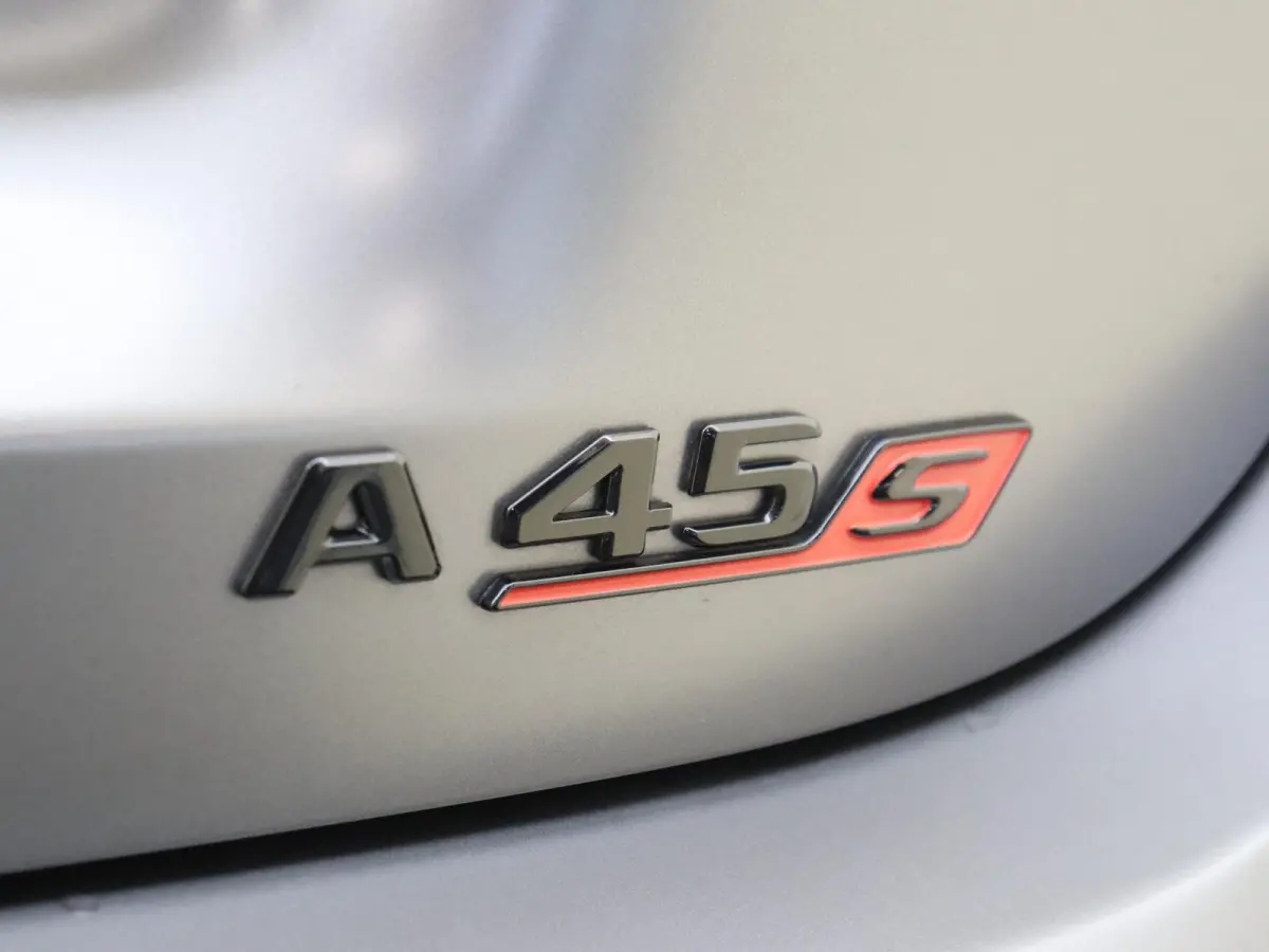 AMG 45 S 4MATIC+ Premium Plus / Panoramadak/ Aero/ 19 inch/ Perf. Stoelen/ NL Auto